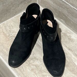 Clarks Black Women’s Suede Boots